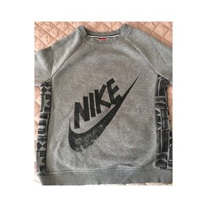 Nike Sweatshirt